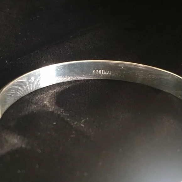 Silver Hinged Cuff Bracelet, 925 Thai Silver - Picture 4 of 9